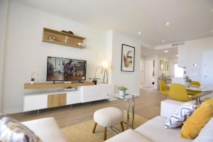 Magnifico Apartamento con Preciosas Vistas !!!