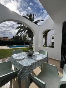 Apartamento con piscina 5 minutes from the beach