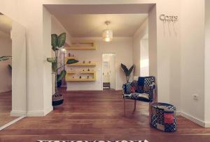 Designer 1BR Apartment in the City Centre