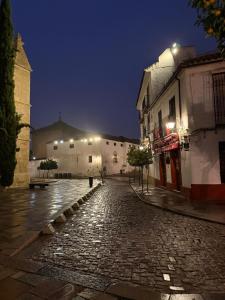 Apartamento con vistas a iglesia historica Centro Cordoba 6 huespedes