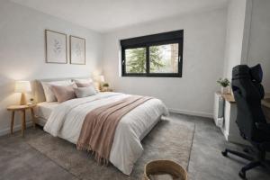 Maison vue sur la foret de Bernugat