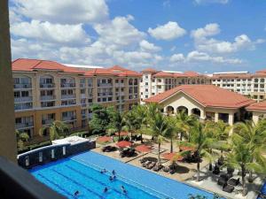 Hannas Condo at Sanremo Oasis