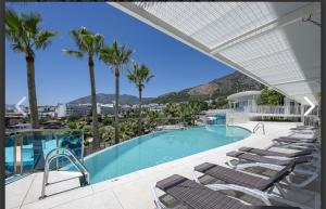 Ático Higueron Hill Collection