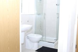 2 beds Apartment In Salford