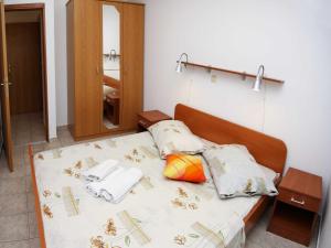 Apartments & Rooms Villa Petra - One Bedroom Apartment with Balcony and Sea View