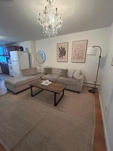 2-Bedroom Condo in Kips Bay - New York City