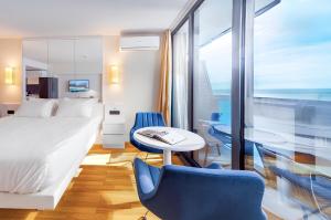 Panorama Center Suite Sea View