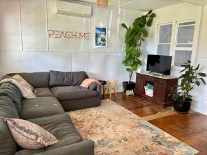Peach Me Beach Shack
