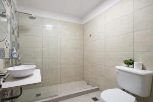 Departamento en Vicente López hasta 6 personas ubicacion inmejorable , 100 metros del tren , cerca de River, tecnopolis , a pasos tenes todo