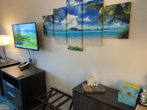 Penthouse unit at Palms Waikiki