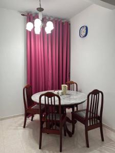 Sweet Roses Homestay- Free WiFi, Nearby UiTM