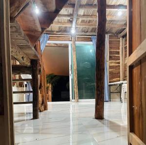 Cabaña privada cerca de las Aguas Rosas y playa