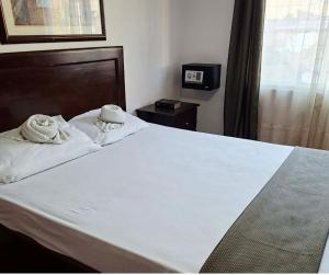 Baywatch Beach Resort