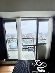 Arcadia Suites Manila at Acqua
