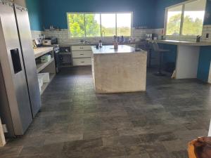 High-end Lake Arenal Villa surrounded by Nature