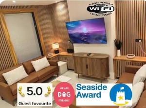 Anchor Beach Cottage On Pakefield Seaside Beach