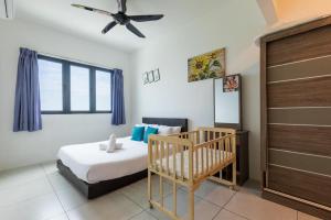 Meritus Suites - 8pax