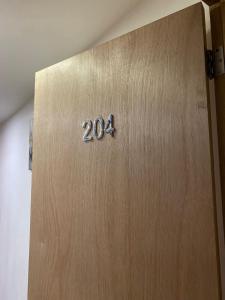 Global Executive Suites 204