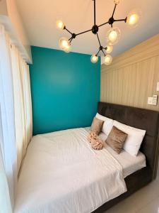 RM 1131 Shore Residences Pool View by Prime Stay MOA