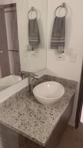 Castelo apartment near the beach with AC, Gym y WiFi