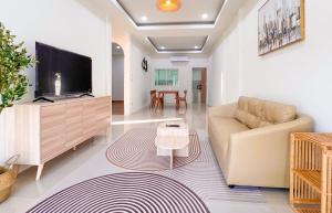 Minimal 2BR Townhome 1 near Nimman & MAYA