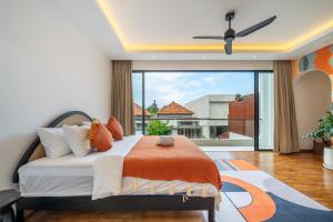 Alisa Villas - Spacious Pool Retreat with Terrace close to Beach