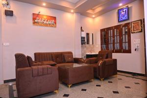 Rudraksh Homestay 2BHK, 10 Mins to Ram Mandir