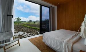 Green Flow Villa 17 - Private Infinity Pool and Rice Field Views Ubud
