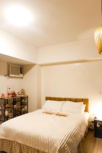 Studio Unit in Mckinley Hill