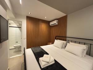 2Q Alto Padrão Ar, Vaga, Máquina de Lavar