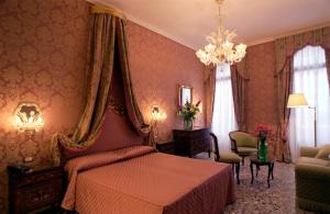 Casa Pisani Canal hotel, 
Venice, Italy.
The photo picture quality can be
variable. We apologize if the
quality is of an unacceptable
level.