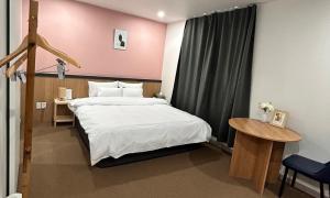 Geoje Island Brown Dot Hotel Gohyeon Branch