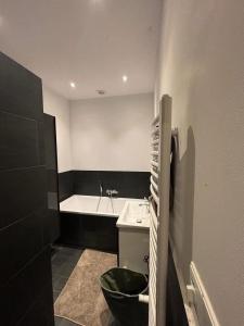 Cozy room near Oosterpark and De Pijp