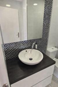Duo Studio - Mini Cozinha Privativa - Eficácia Living Abrantes
