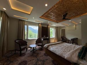 The Riviera Hotel Pahalgam