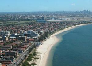 KozyGuru | Brighton-Le-Sands | Luxury Bay View Apt