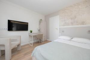 Spacious Family Apartment Suited for Remote Work by Noclegi Renters