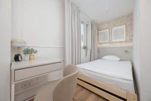 Spacious Family Apartment Suited for Remote Work by Noclegi Renters