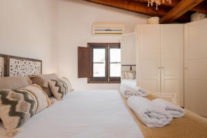 C44 Cute Penthouse City Center