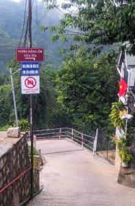 Vườn Nắng Ấm Của Tía