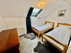 BORD DE LAC,2 chambres SUPERBE VUE LAC 5mn Evian