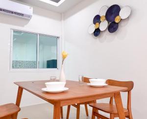 Minimal 2BR Townhome 2 near Nimman & MAYA