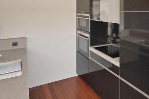 Comfortable 1BR flat at great location - Baron 44