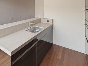 Comfortable 1BR flat at great location - Baron 44