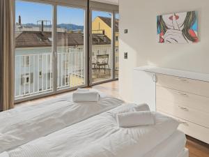 Comfortable 1BR flat at great location - Baron 44