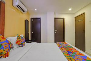 FabHotel Neha