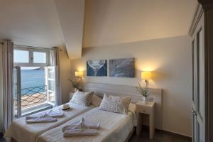 Twin Room with Sea View