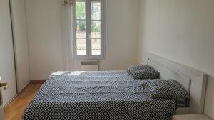 Nice quiet garden house Jolie maison avec jardin au calme