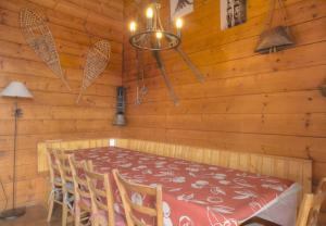 Chalet Dix loups a Anzere avec vue sur les Alpes