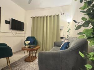 Super 2BHK Apt in CityCentre